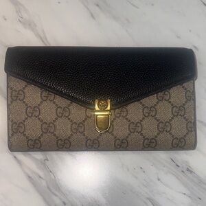 Gucci Black & Brown GG Monogram Envelope Wallet with Gold Hardware